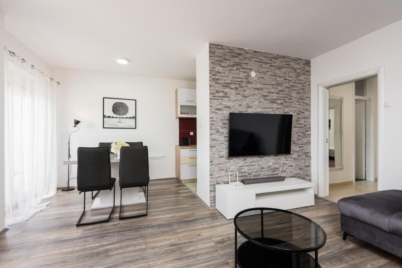 Apartment Tina Ploce (Dubrovnik-Neretva) Exterior foto