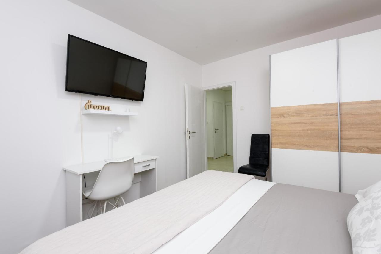Apartment Tina Ploce (Dubrovnik-Neretva) Exterior foto
