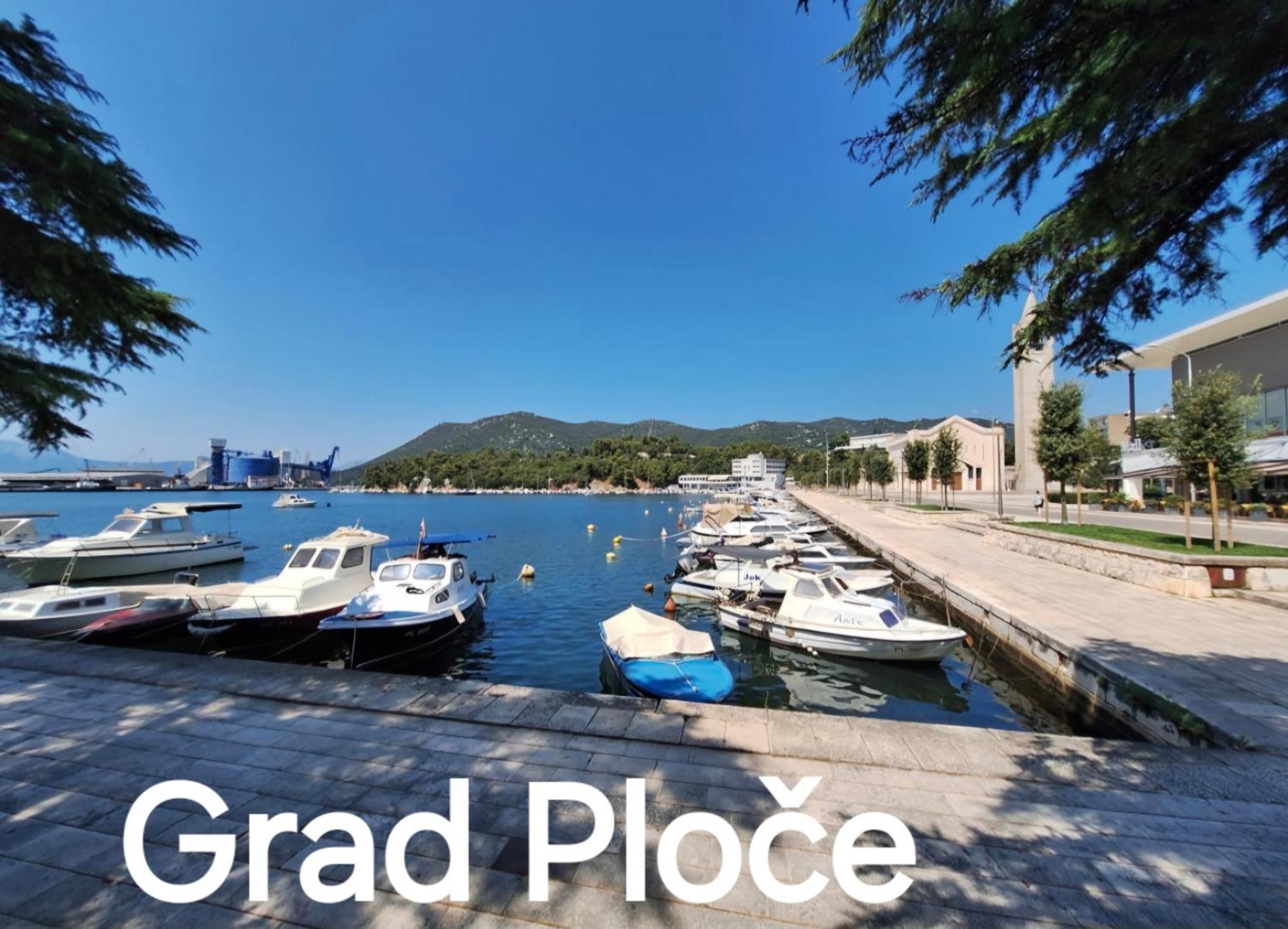 Apartment Tina Ploce (Dubrovnik-Neretva) Exterior foto